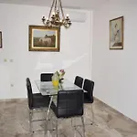 Farma Koudoura Σπίτι διακοπών Τράπεζα