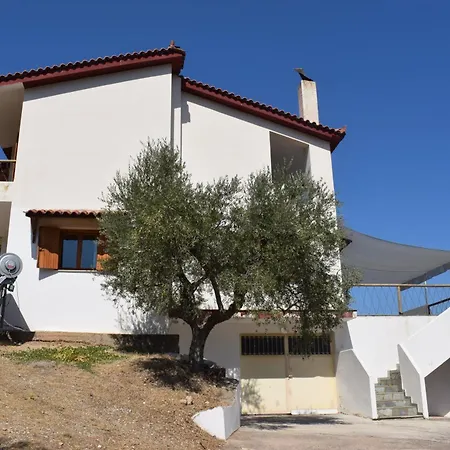 Farma Koudoura Σπίτι διακοπών Τράπεζα