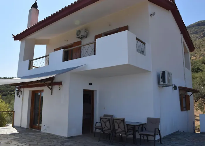 Farma Koudoura Casa de Férias *