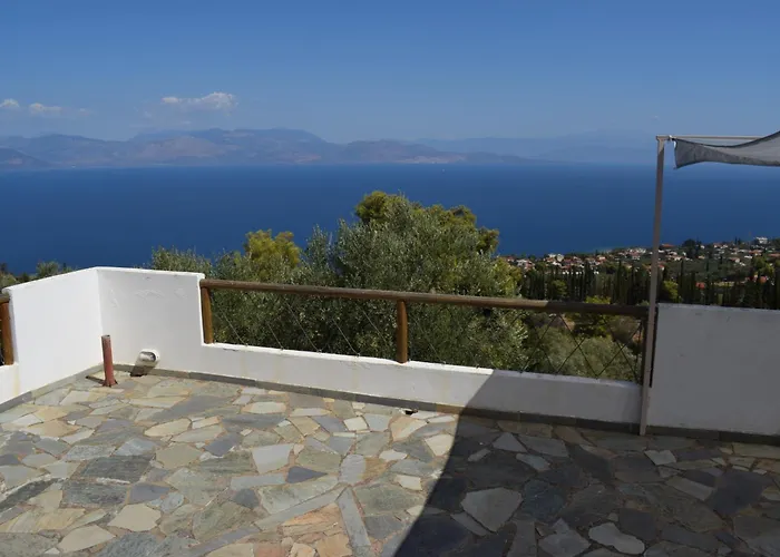 Farma Koudoura * Trapeza (Peloponnese)